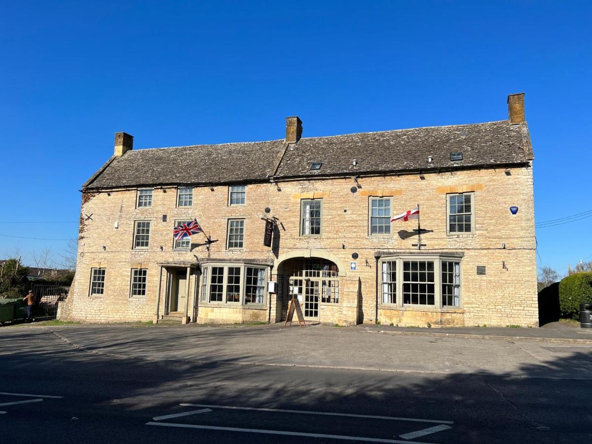 The Halford Bridge Inn Shipston-on-Stour Exterior photo